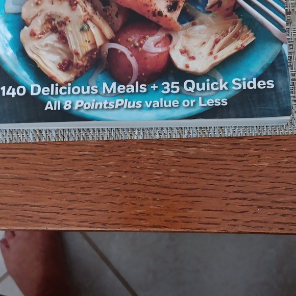 Weight Watchers Easy Mains and Sides. - Picture 3 of 6